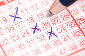 Lotto-Spieler gibt Tipp für Millionen-Jackpot ab.