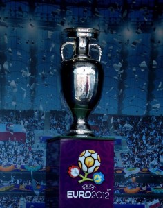 EM 2016 Pokal EM 2016 Pokal