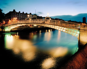 Half Penny Bridge, Dublin