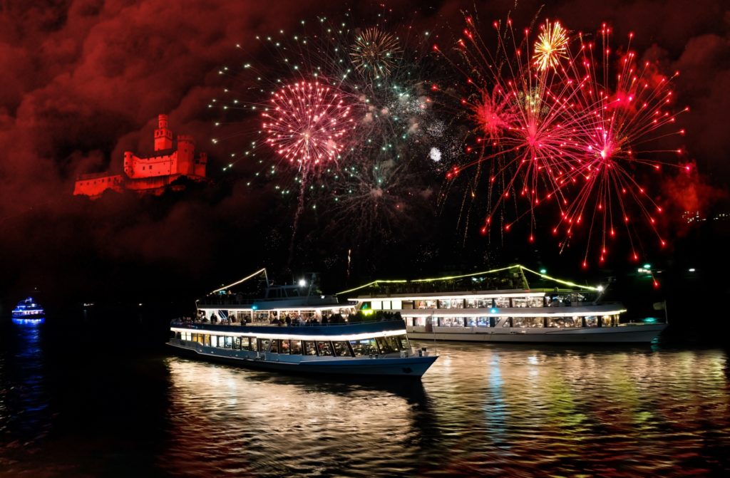 Rhein in Flammen